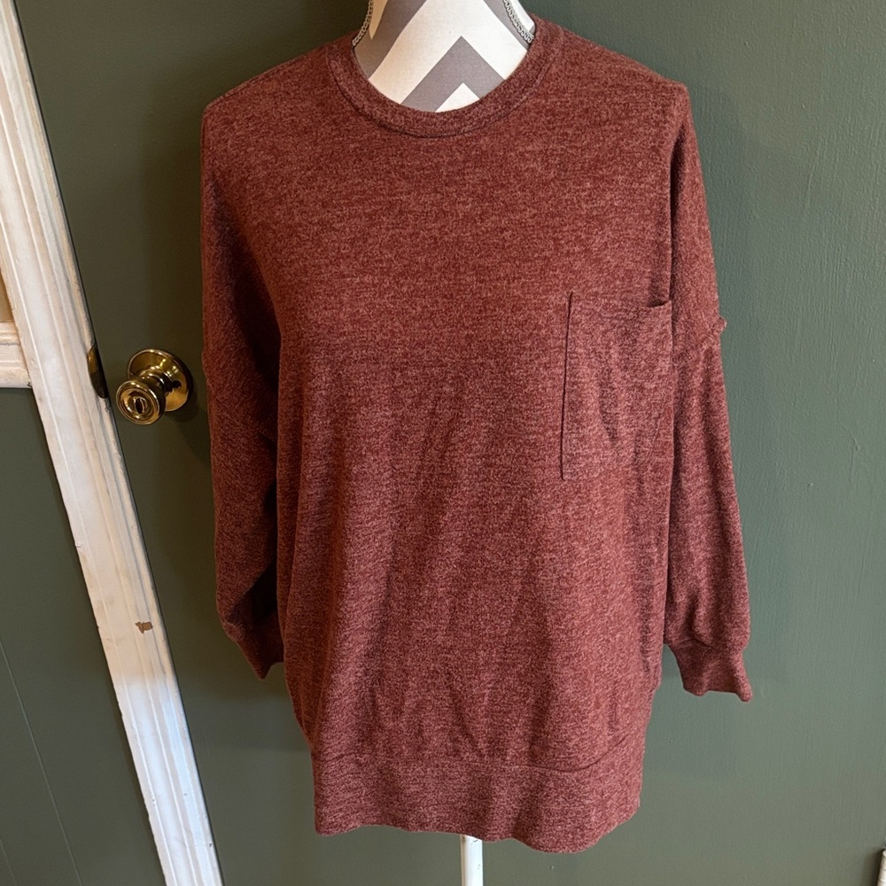Zenana Outfitters Women's Maroon Crew Neck Sweater